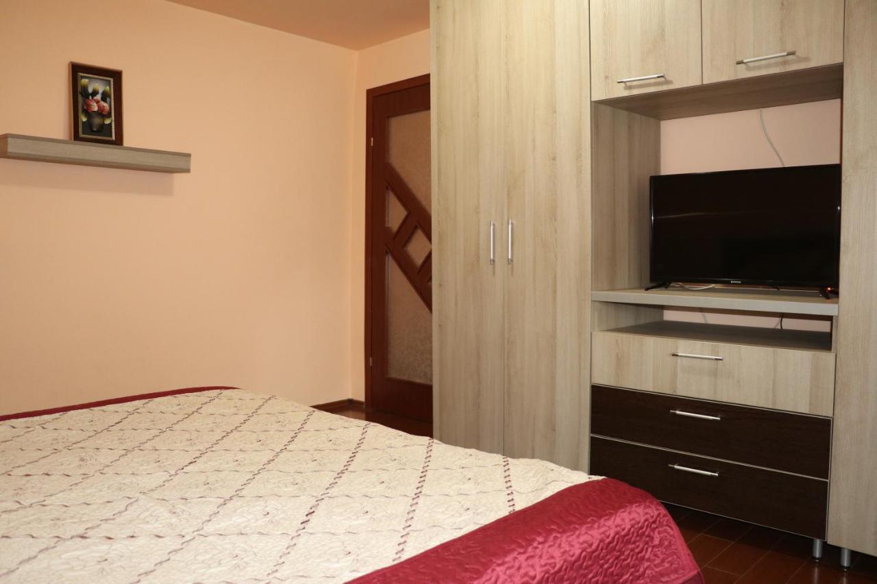 Hotel Amelia House Făgăraş Exterior foto